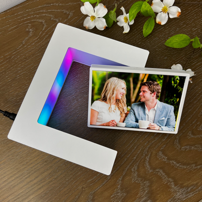 Anti-Gravity Photo Frame™